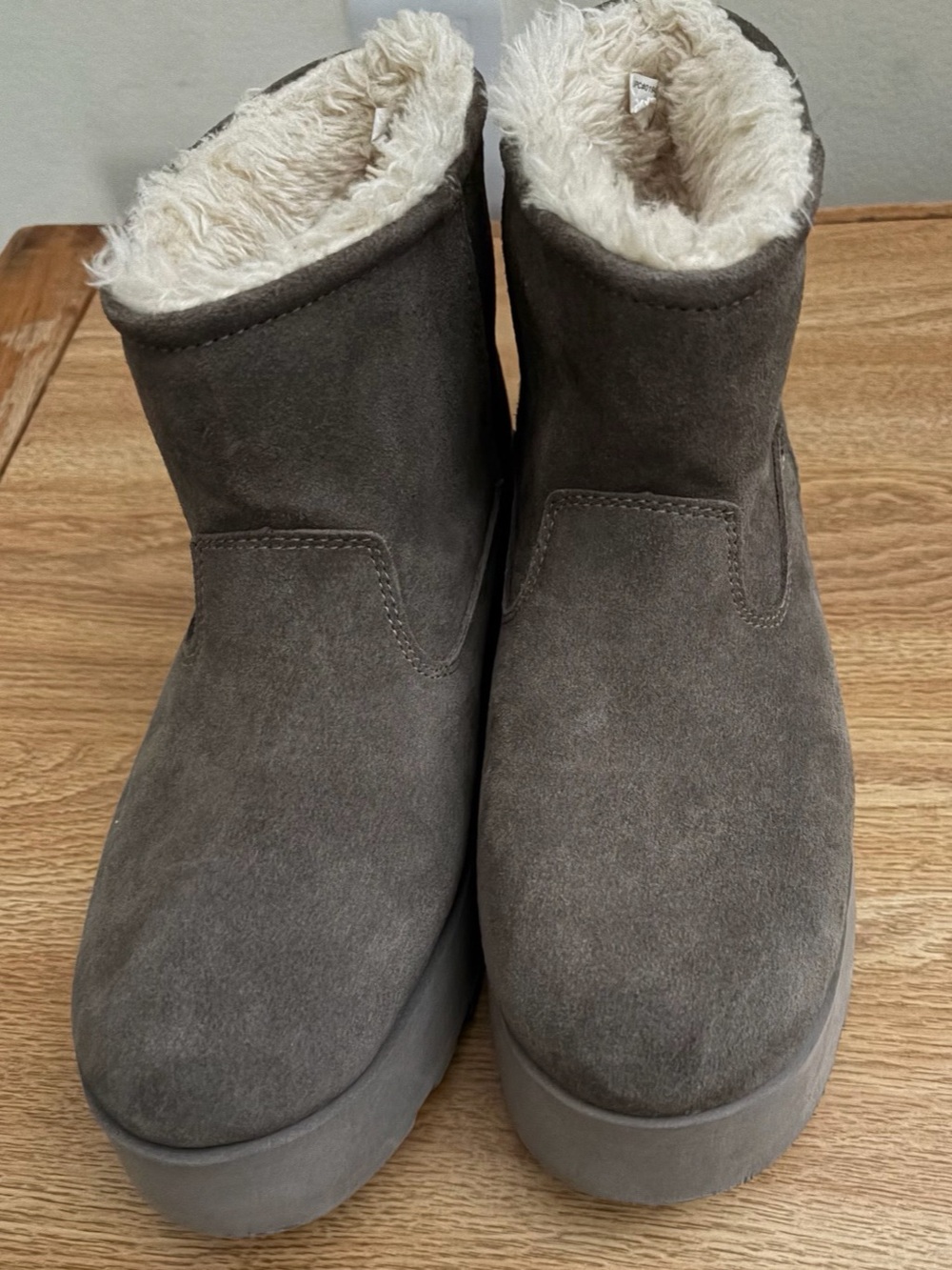 Time and Tru Faux Fur Lined Brown Winter Boots